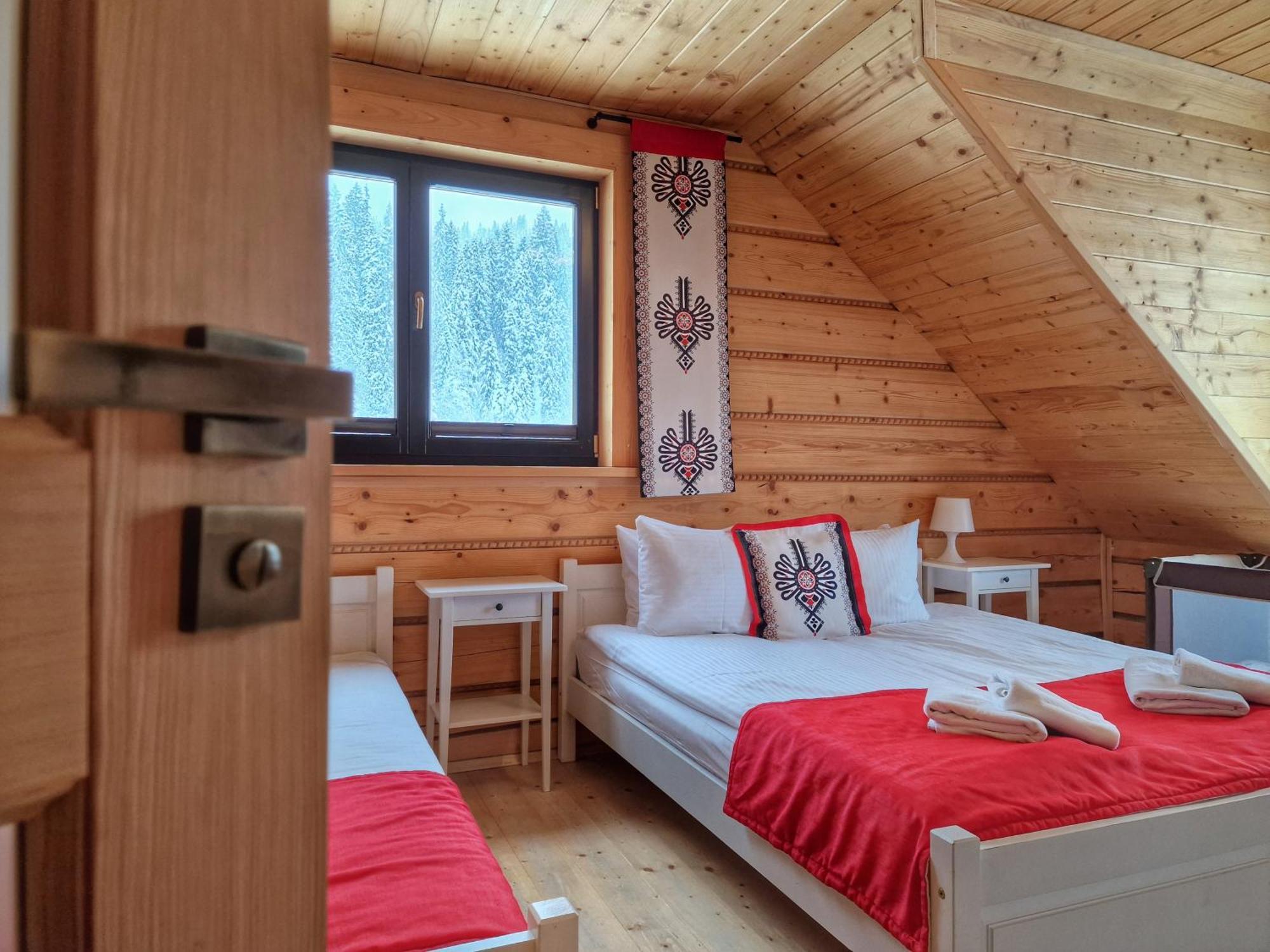 Lk Resort Lapsze Domy Z Prywatna Balia I Sauna Lapsze Nizne Exterior photo